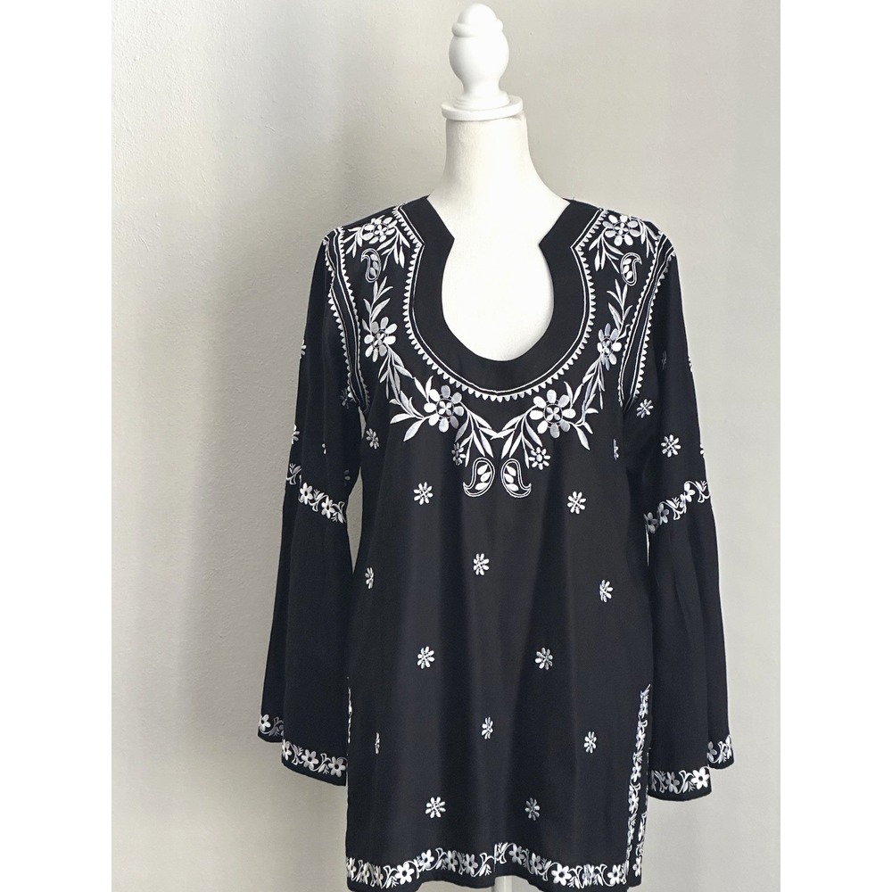 Women's Tunic Top By Escape‎ Black & White with White Stitching (S)